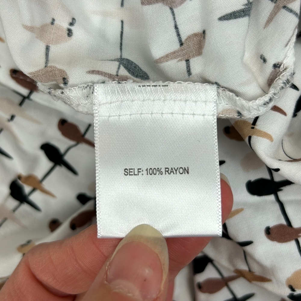 Jane + Delancey Shirt Womens XL White Rayon Parrot Print Round Hem Button Up - Picture 5 of 12